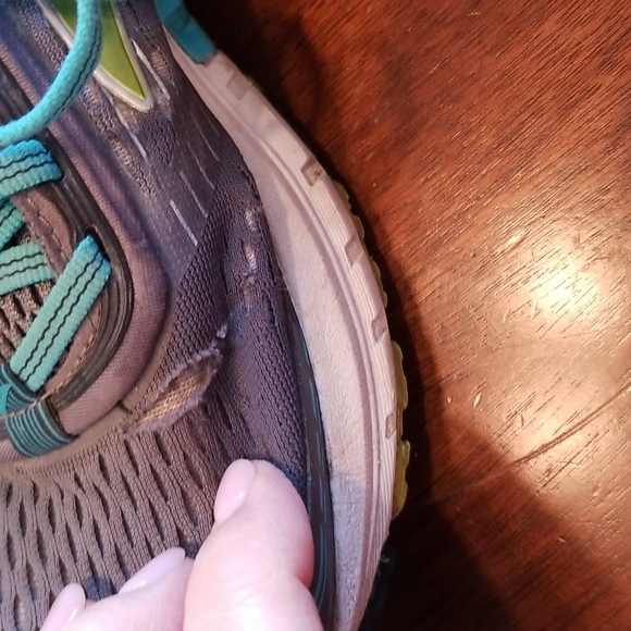 Brooks Ghost Running Shoes - Picture 7 of 9